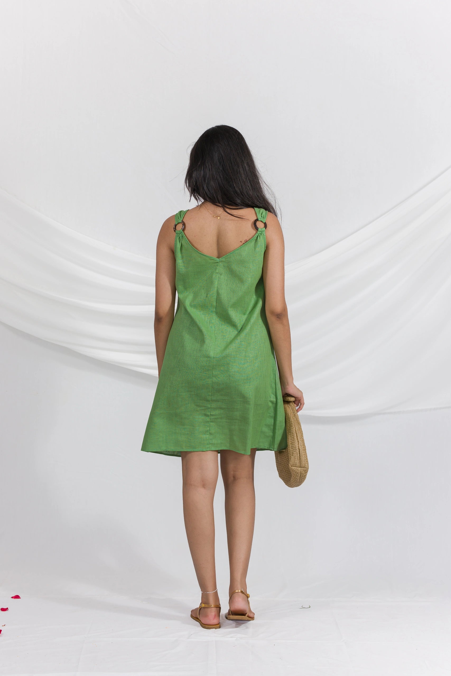 [pastel green] full back